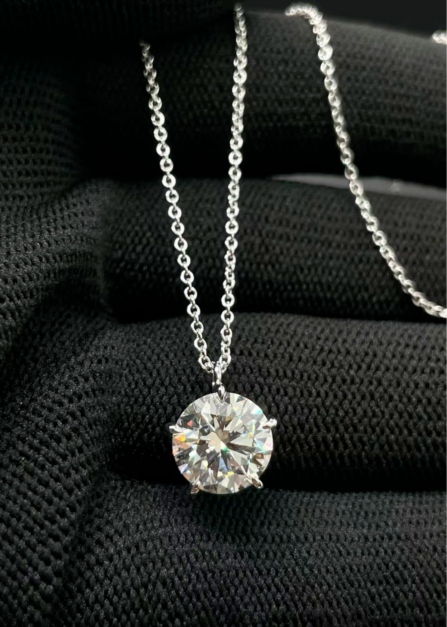 PUREVIVID Pendant